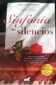 SINFONA_DE_SILENCIOS_EDICIONES_B_MEXICO.jpg